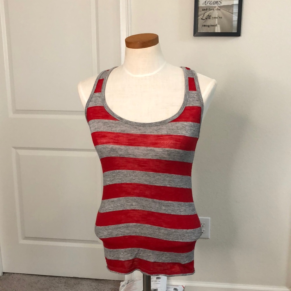 Ambiance Apparel Tank Top size Small